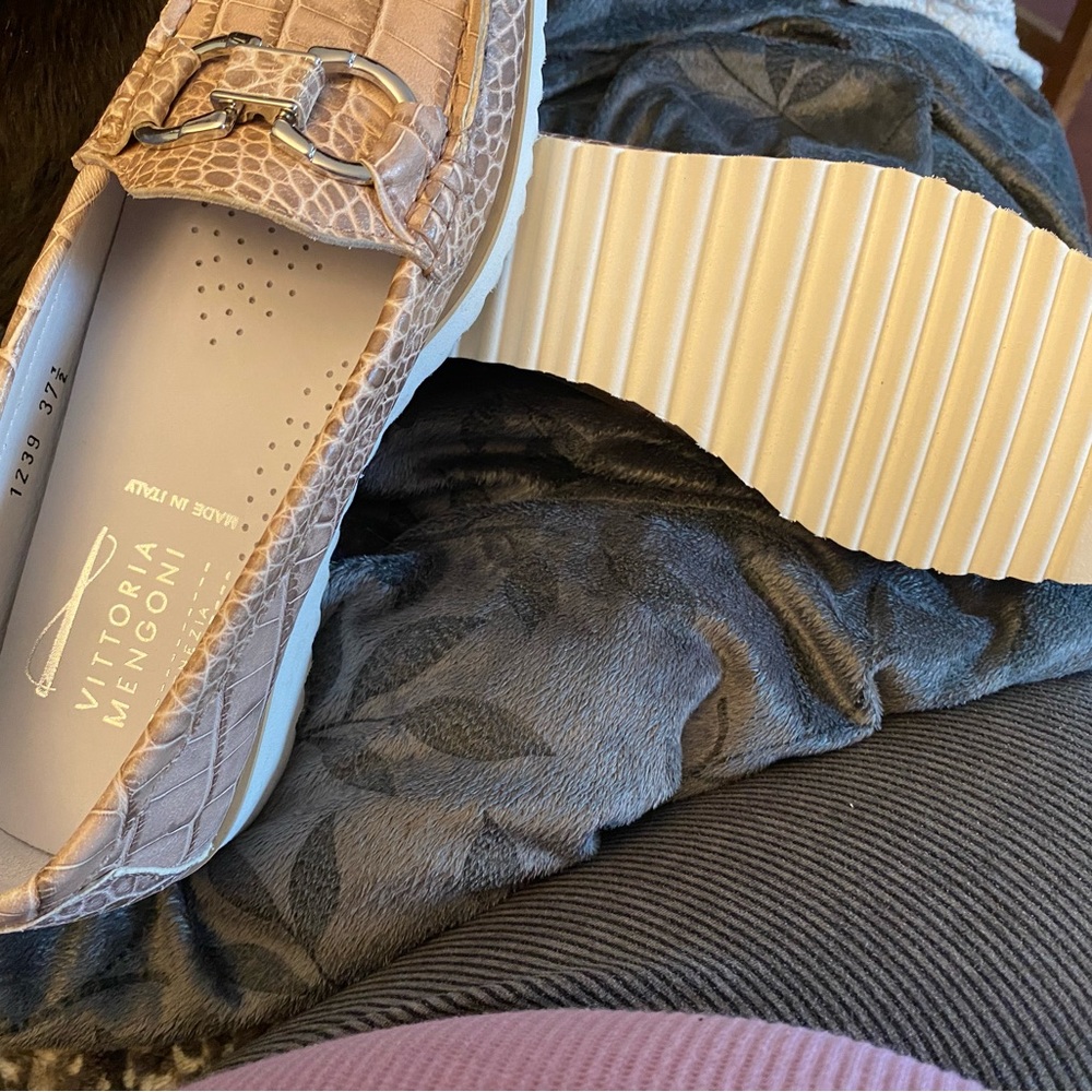 Vittoria Mengoni size 37 1/2